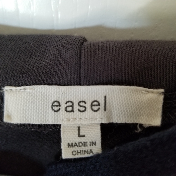 Easel Oversized Hoodie Shirt - Picture 4 of 4